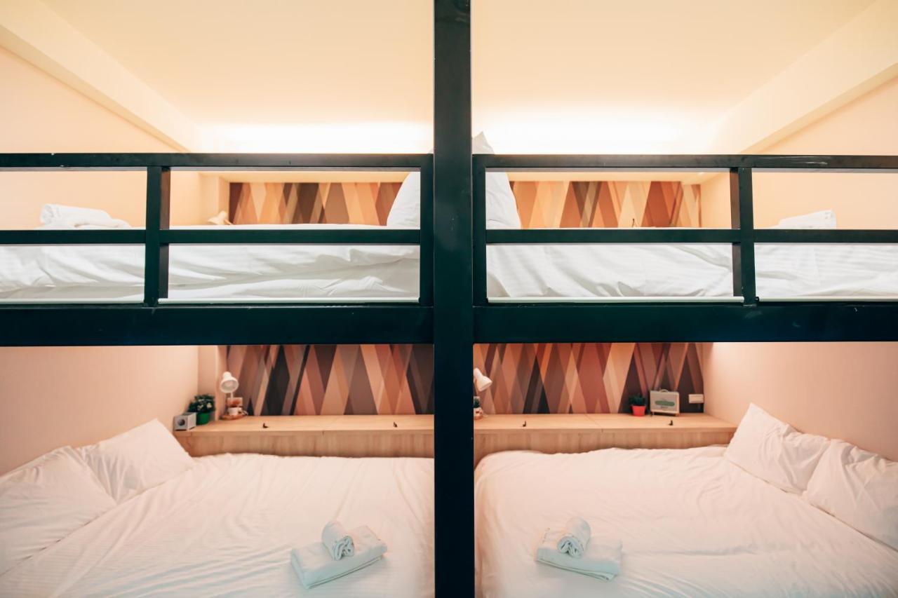 Bird Series B&B&Hostel複合式民宿#本國旅客須先匯款 Tainan Exterior foto