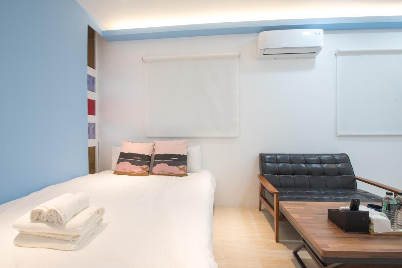 Bird Series B&B&Hostel複合式民宿#本國旅客須先匯款 Tainan Exterior foto